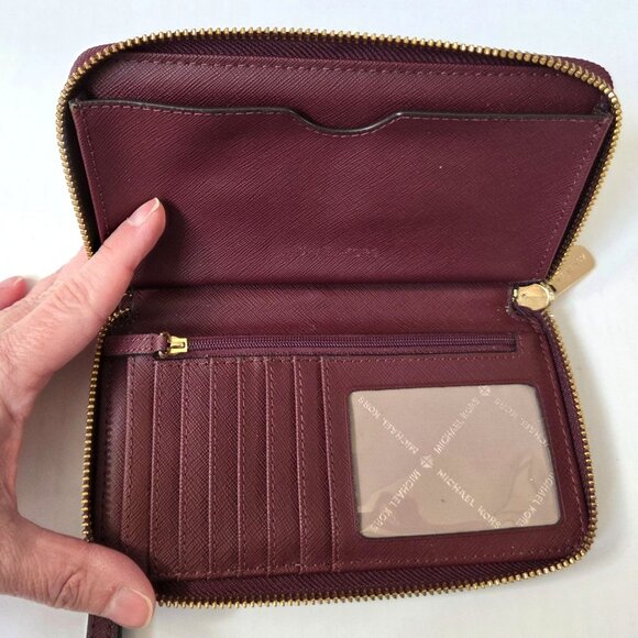 Michael Kors Wallet Burgundy Jet Set Travel Saffiano Leather Zip Around Wristlet - Picture 6 of 11